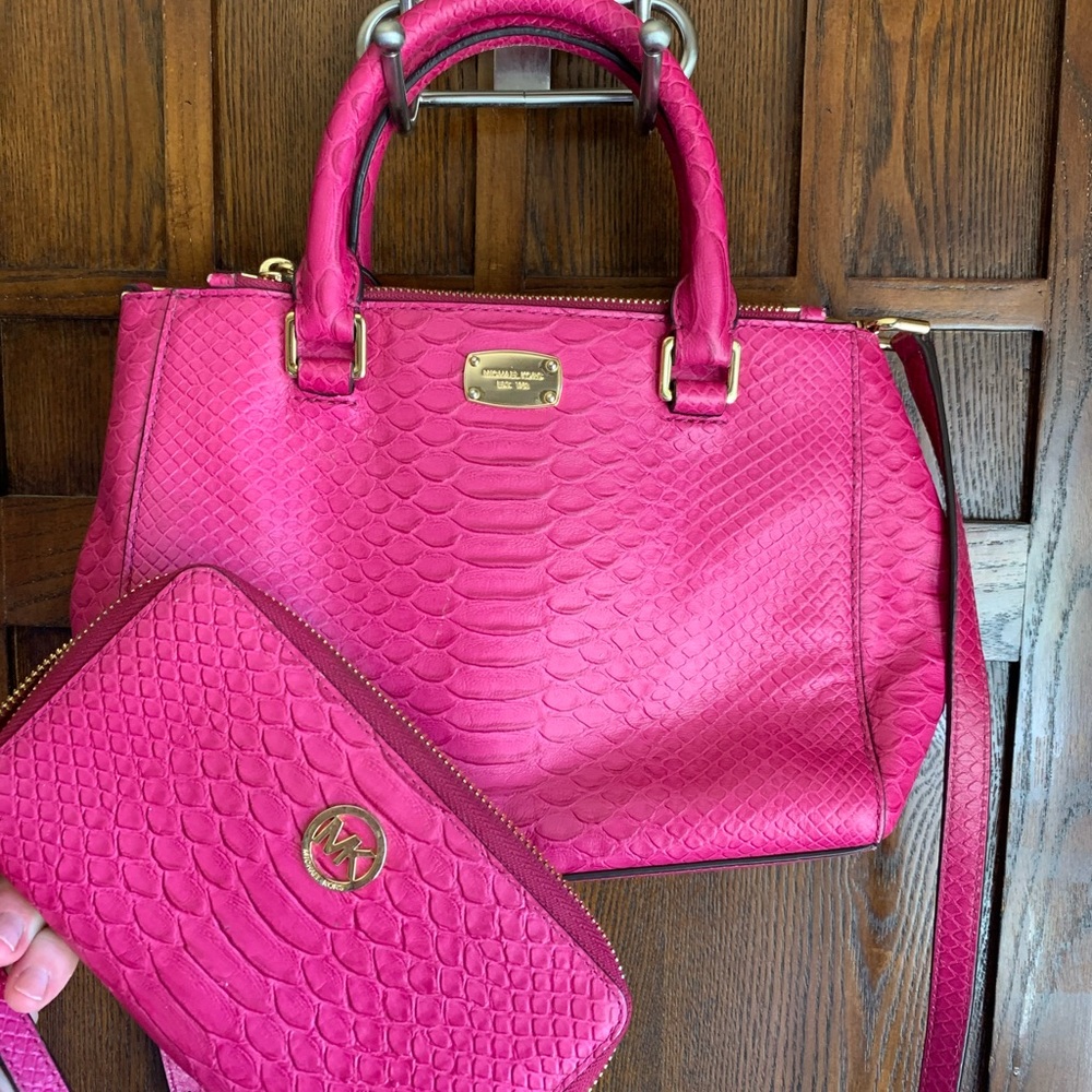 Michael Kors Handbag + Wallet/Wristlet